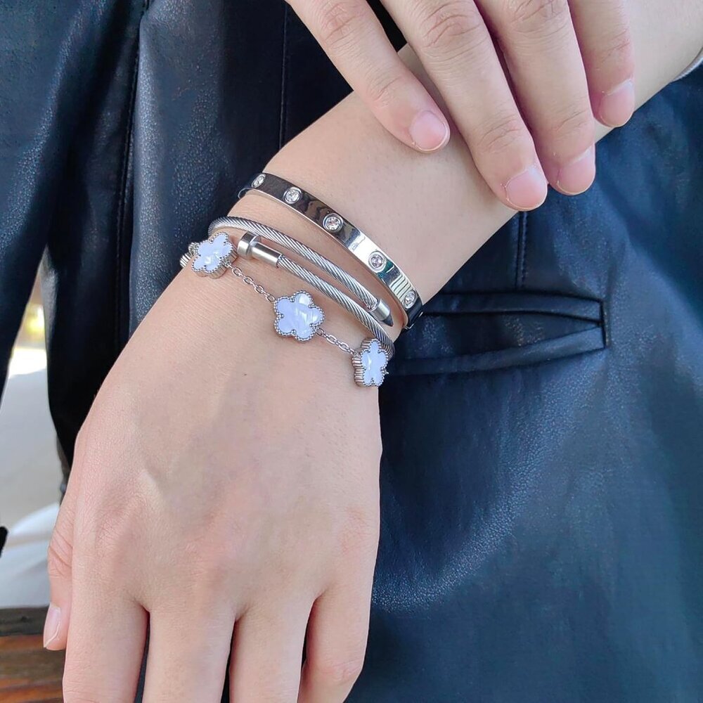 Gold Bracelets for Women 18K Gold Plated Love Friendship Bracelet With Cubic Zir - Picture 2 of 7